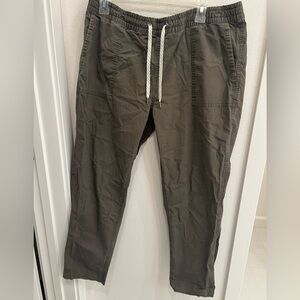Vuori Ripstop Pants - Dark Olive XL